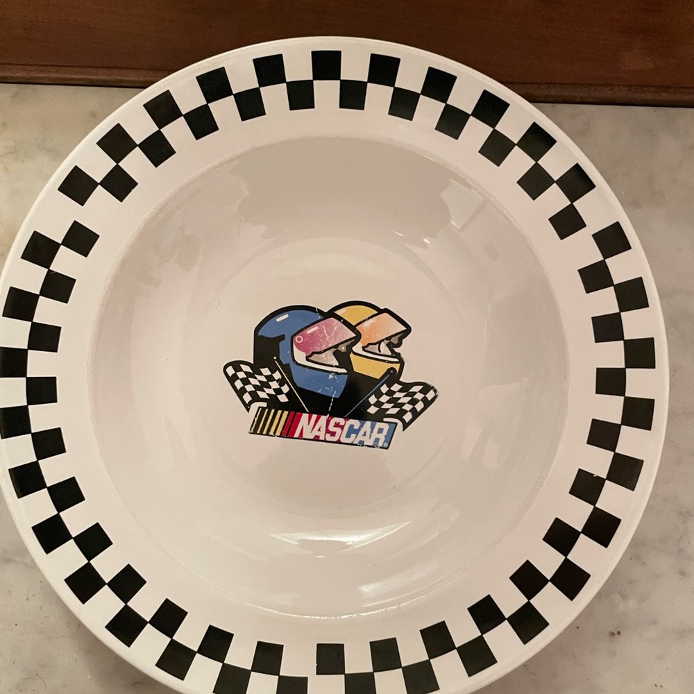 NASCAR Victory Soup Bowl marketed by Gibson 2002 Licensed by Nascar